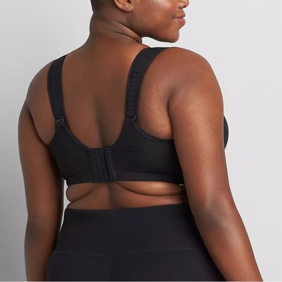 Livi Active High Impact Wicking Underwire Bra - Picture 2 of 9